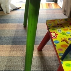 トイストーリー　テーブル＆イスの画像