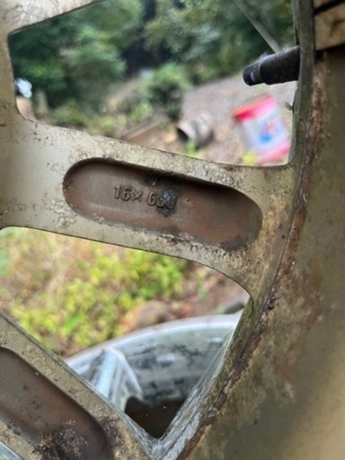 車のパーツ Rays