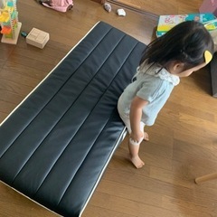 ソファ★黒色★ベンチソファの画像