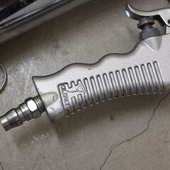 BOLL エアーグリースガン 連続噴射式 EGG-400S グリスガン エアーツール (HD1373tkwY)の画像