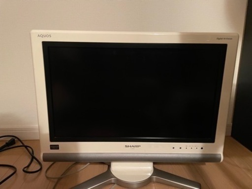 テレビ20インチ　シャープLC20 d-10 動作確認済　リモコンついています