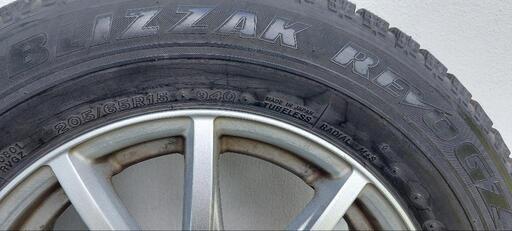 スタッドレスタイヤ　ホイール　205/65/R15　ブリヂストン