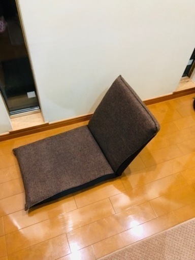 座椅子　ブラウン
