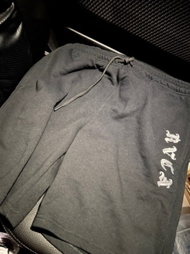 RVCA ハーフパンツ