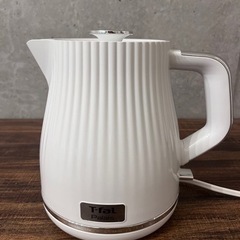 【取引予定者確定中】【美品】ティファール 電気ケトル KO2521JP