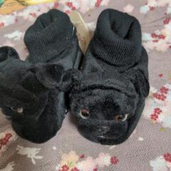 黑パグのベビールームシューズの画像