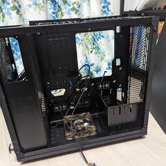 Thermaltake ケース