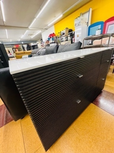 おしゃれなチェストを入荷致しました！！！