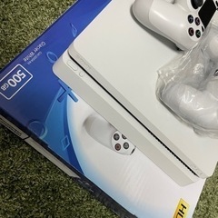 PS4 Slim 500MB グレシャー ホワイト + コントローラ(新品)の画像