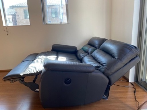 電動リクライニングソファー　ニトリ