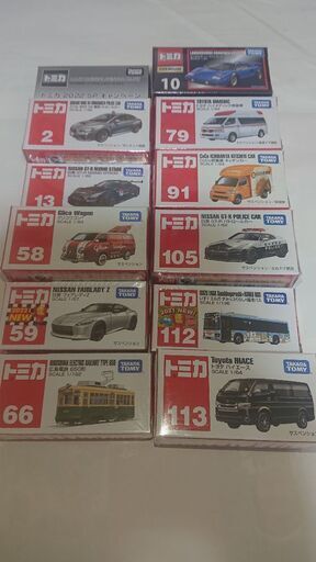 トミカ 新品未開封 12個セット売ります。