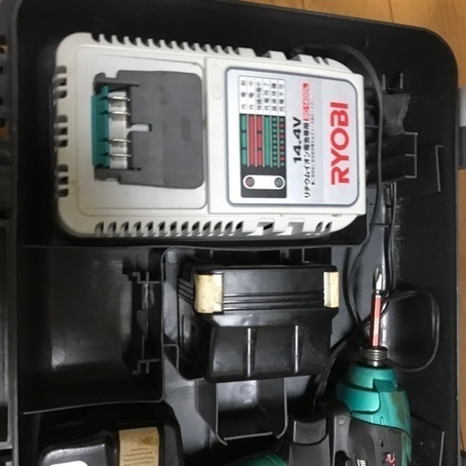 RYOBI インパクトドライバー　14.4V