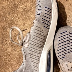 【早い者勝ち！無料！】ジョギングシューズの画像