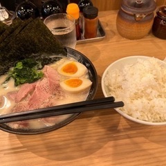 一緒に遊んだり出かけませんか？