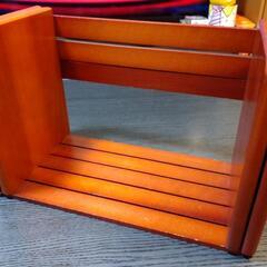 連休中処分！！伸縮式の本棚 落ち着いたシンプルデザイン