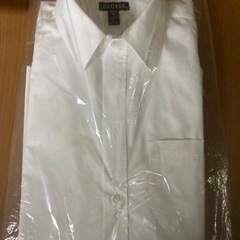 白ワイシャツ