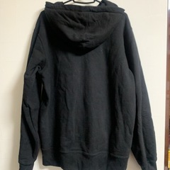 supreme パーカーの画像