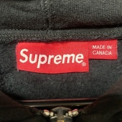 supreme パーカーの画像