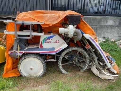 イセキ田植え機　SANAE PM43