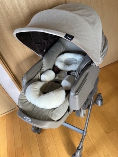 美品　コンビ　オートハイローチェア