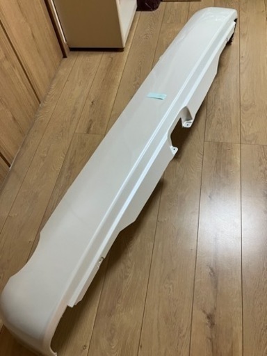 CRS ESSEX ハイエース　リアバンパー　リアライナー