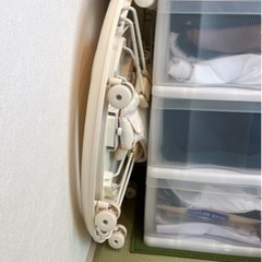 apricaベビー用歩行器☆折りたたみ可能の画像