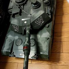 ラジコン戦車(壊れてます)