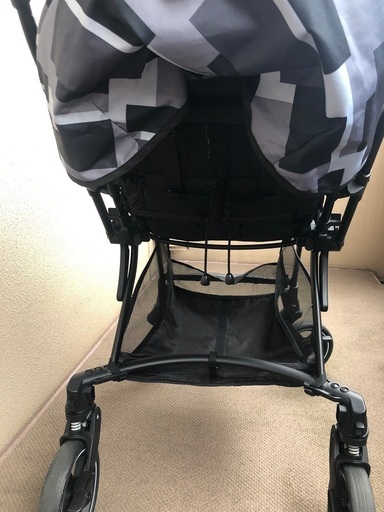 ベビーカーA型　ピジョン　ランフィ　リノンRB1L