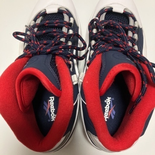 Reebok メンズスニーカー