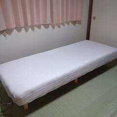 ニトリの脚付きマットレス　
