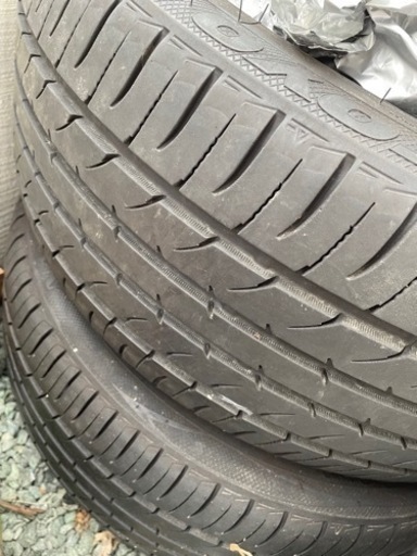 トーヨータイヤ　中古４本セット