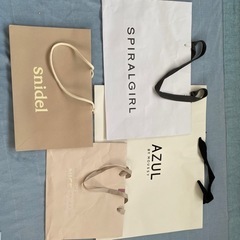 紙袋　色々の画像