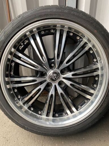 20インチ　タイヤホイール