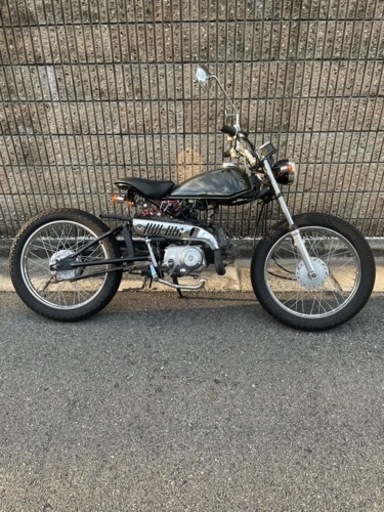 ソロ70ccカブエンジン塗装ピカピカ