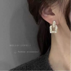 可愛いアクセサリーすごく安い1000円2本買うと800円なりますの画像