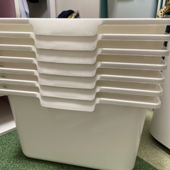 引取限定　ニトリ　カラーボックス　全4つの画像