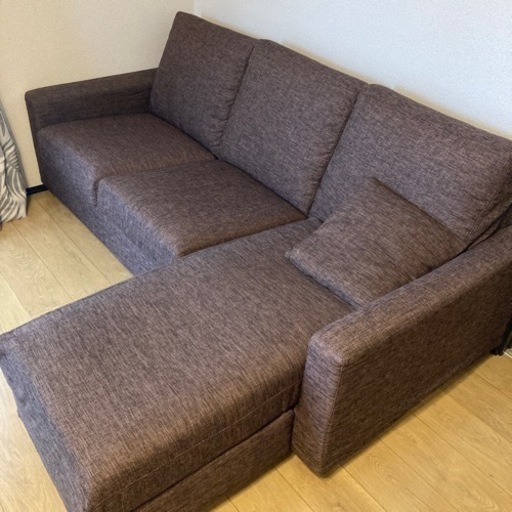 引き渡し先決定　オットマン付きソファ