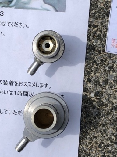 jb23ジムニーに付けていました。NAGバルブ　中古