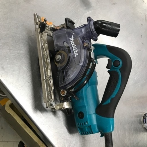 中古品△マキタ 125mm防じん丸のこ（左勝手） KS5200FX