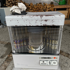 煙突式石油ストーブ　07年式　の画像
