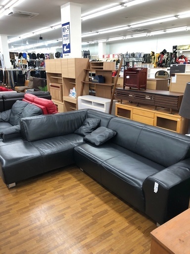 カウチソファ　大塚家具　ブラック