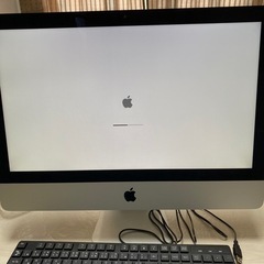 超美品　MacパソコンとポータブルDVDドライブ