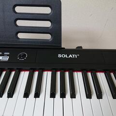 電子ピアノの画像