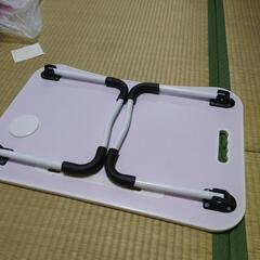 無料 パソコン折畳ローデスク 超美品の画像