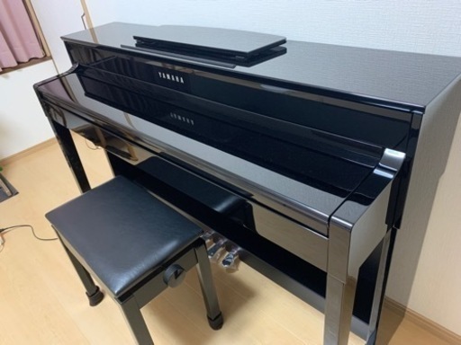 電子ピアノ