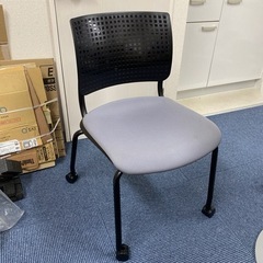 オフィスチェアの画像