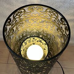 【0円】フロア間接照明 アイロン製 ブラック ◇他にも出品あり◇の画像