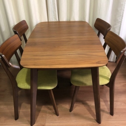 伸長式ダイニングテーブルセット