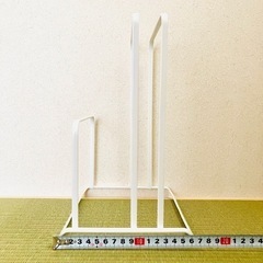 【値下げ】【中古】ニトリ　スタンド　珪藻土マット立て　体重計・ヘルスメーター立ての画像