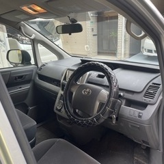 VOXY 全込み22万　X8人乗り　車検有りの画像